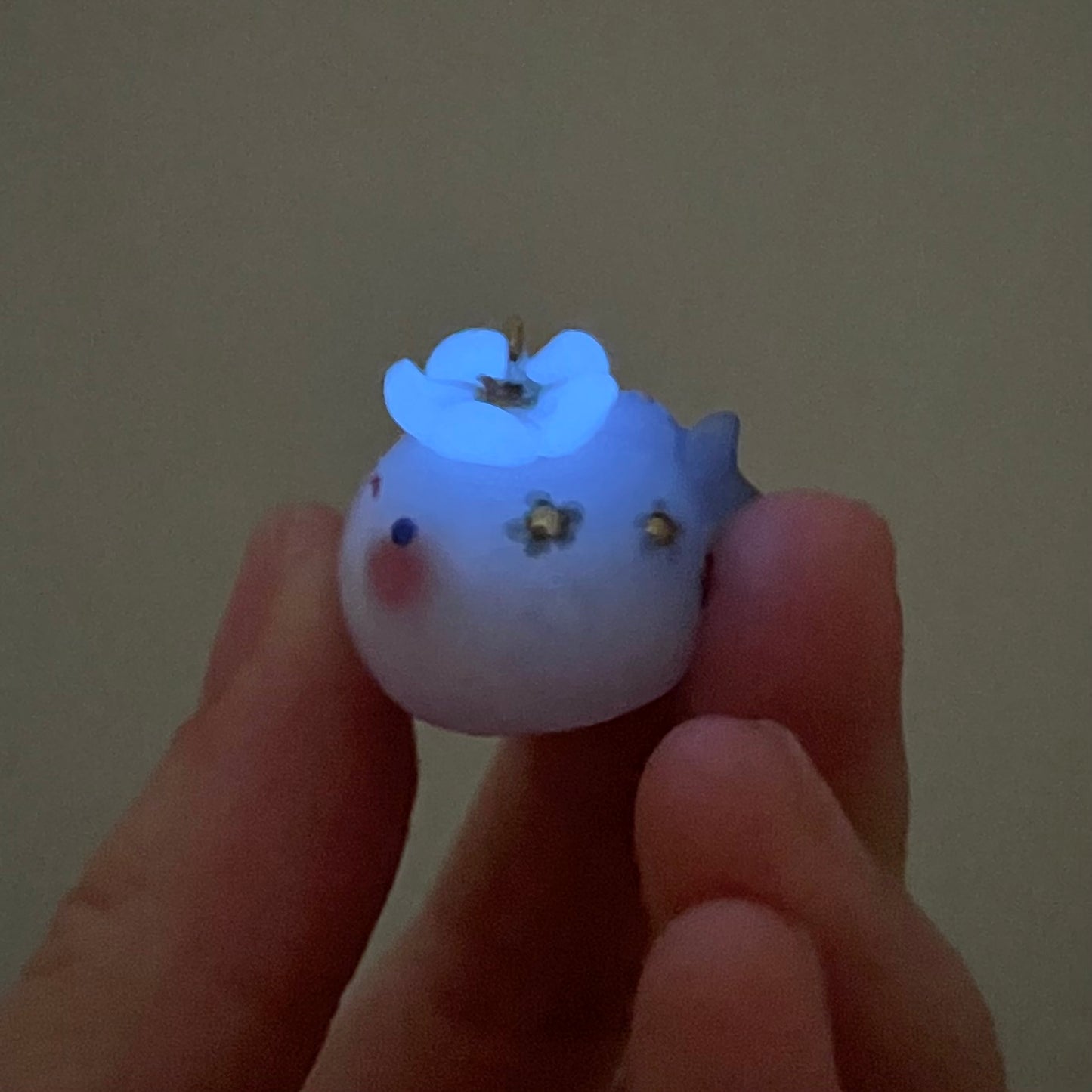 (Catalogue) (Glow) Blue Fish
