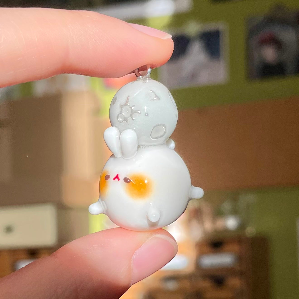 (Glow in dark) Moon Bunny