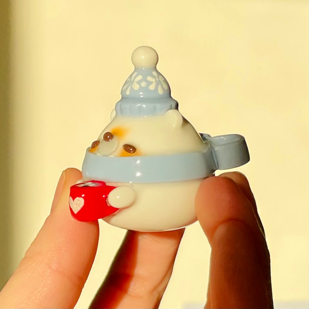 (Catalogue) Ice Bear Desk Friend
