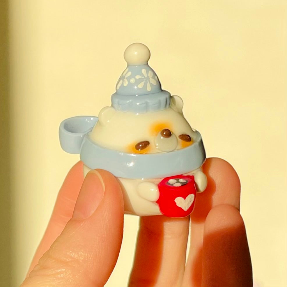 (Catalogue) Ice Bear Desk Friend