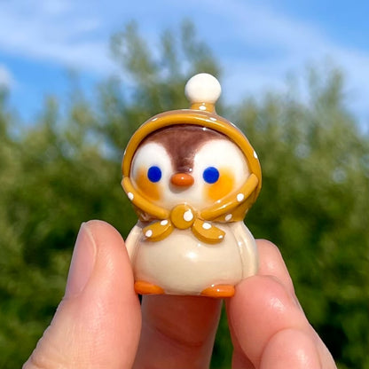 Penguin Desk Friend