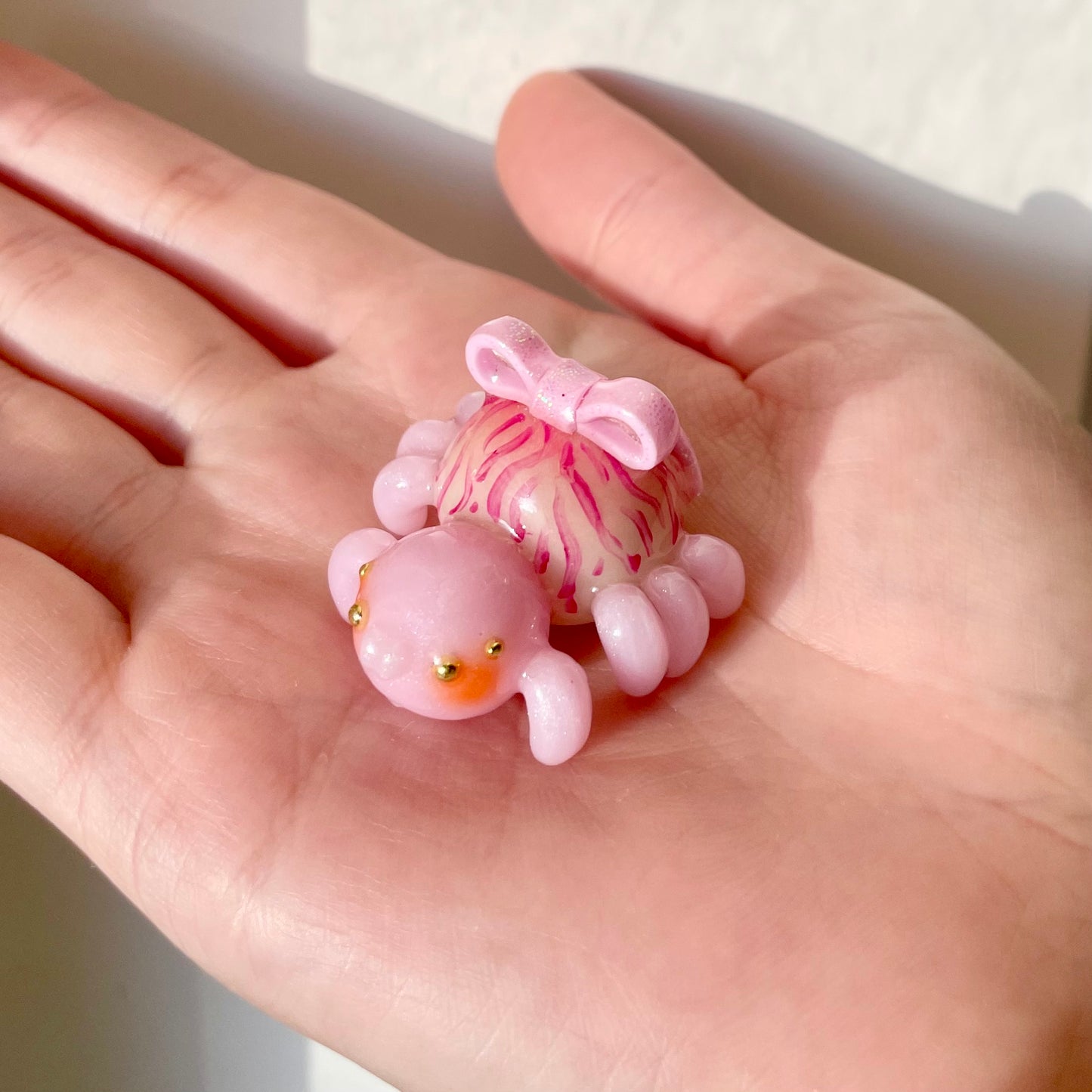 (Catalogue) Pink Spider