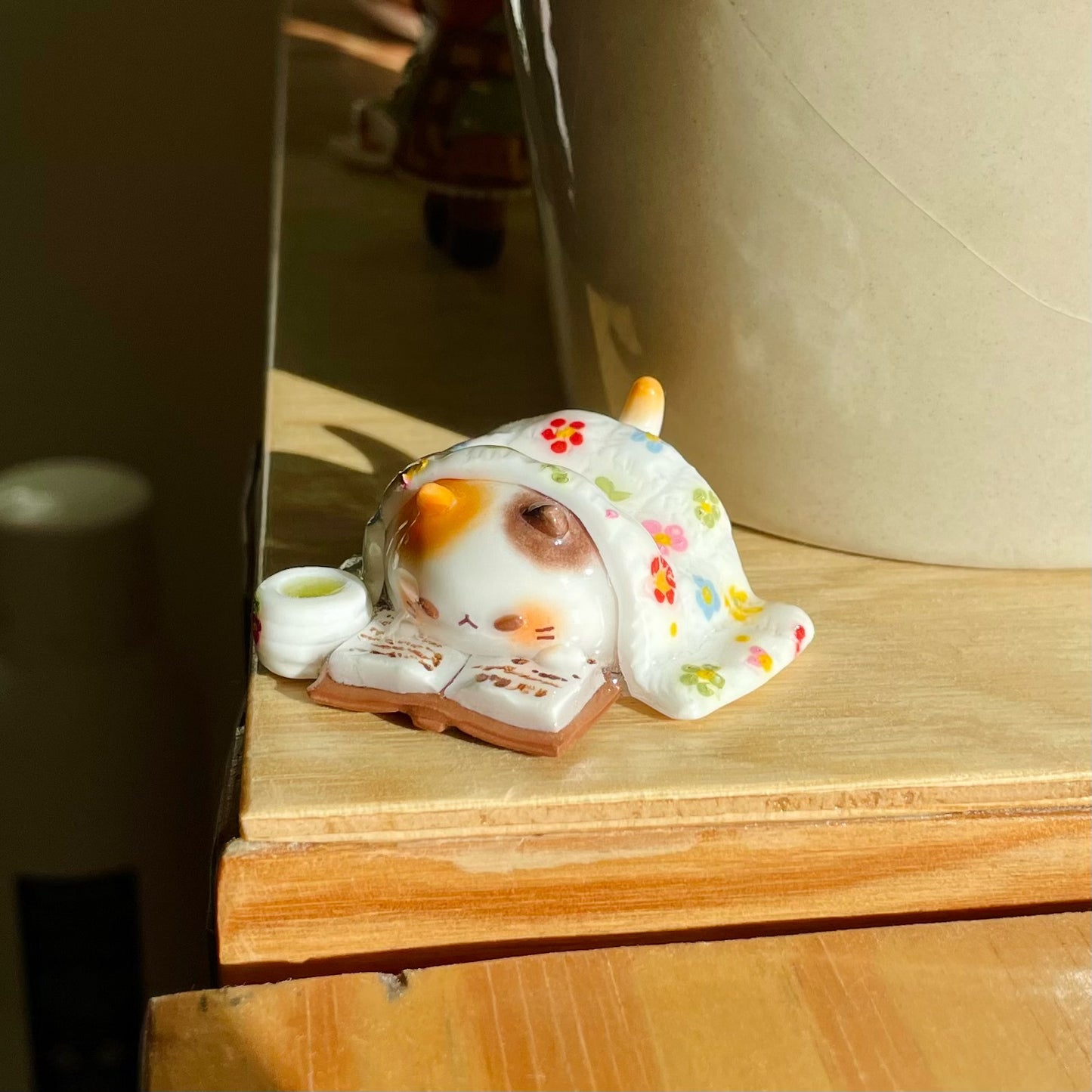 (Catalogue) Blanket Cat Pen Holder