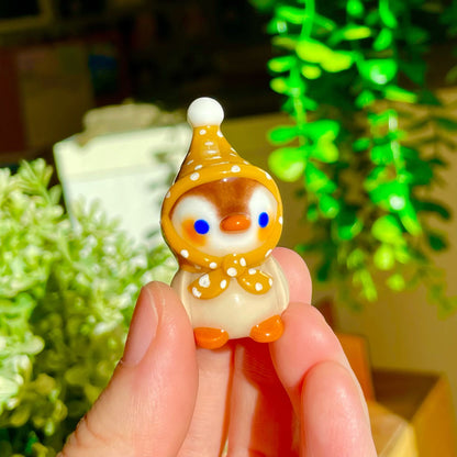 (Catalogue) Penguin Desk Friend