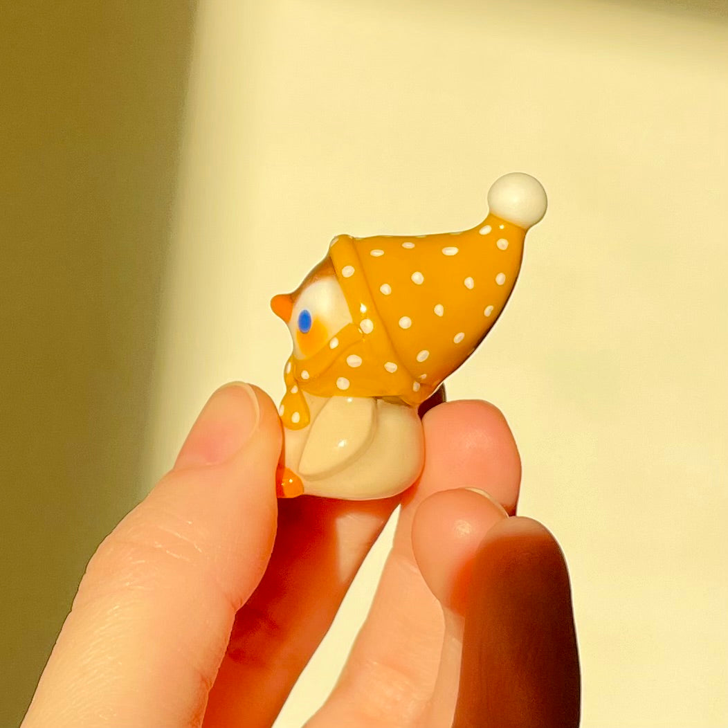 (Catalogue) Penguin Desk Friend