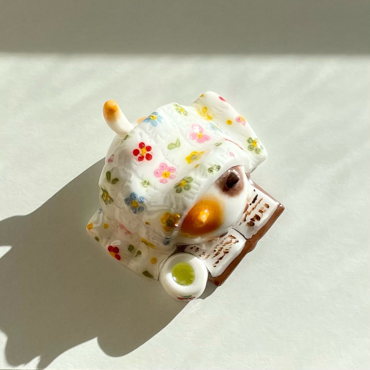 (Catalogue) Blanket Cat Pen Holder